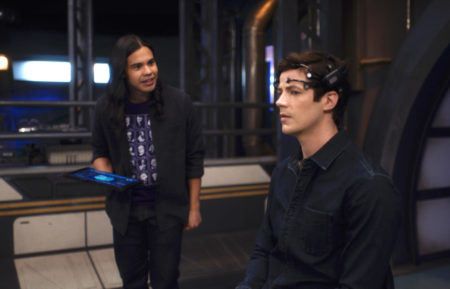 Cisco Barry The Flash Season 7 Episode 2