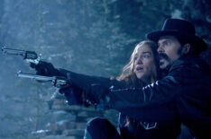 Melanie Scrofano and Tim Rozon - Wynonna Earp, Season 4 Episode 4