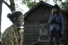 Jenna Elfman as June, Colby Minifie as Virginia - Fear the Walking Dead - Season 6, Episode 9