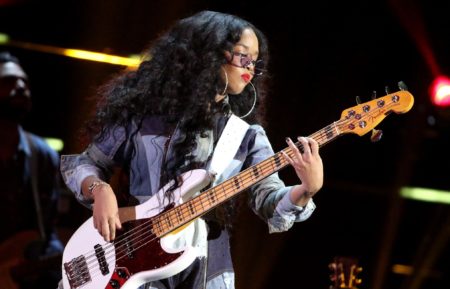 H.E.R. performs at the 51st NAACP Image Awards