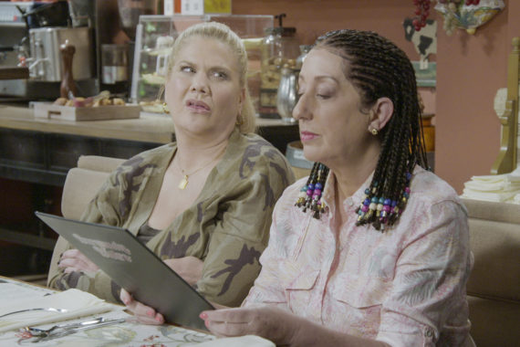 The &lsquo;Mom&rsquo; Cast Reflects on Their Favorite Moments Ahead of Series Finale