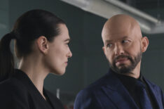Supergirl - Katie McGrath as Lena Luthor and Jon Cryer as Lex Luthor - 'The Missing Link'