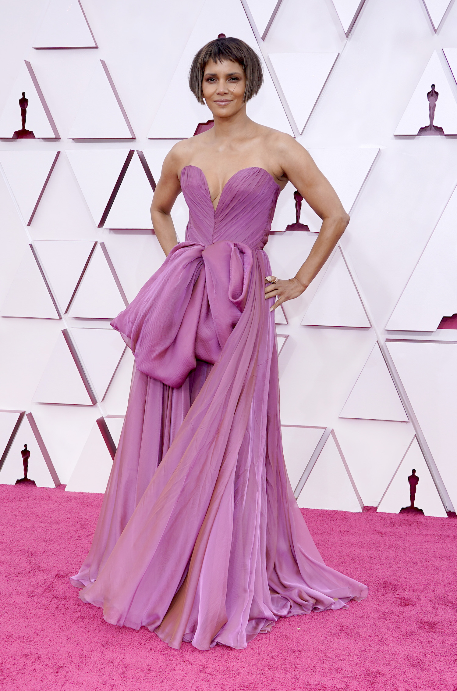 Halle Berry Oscars 2021 Red Carpet