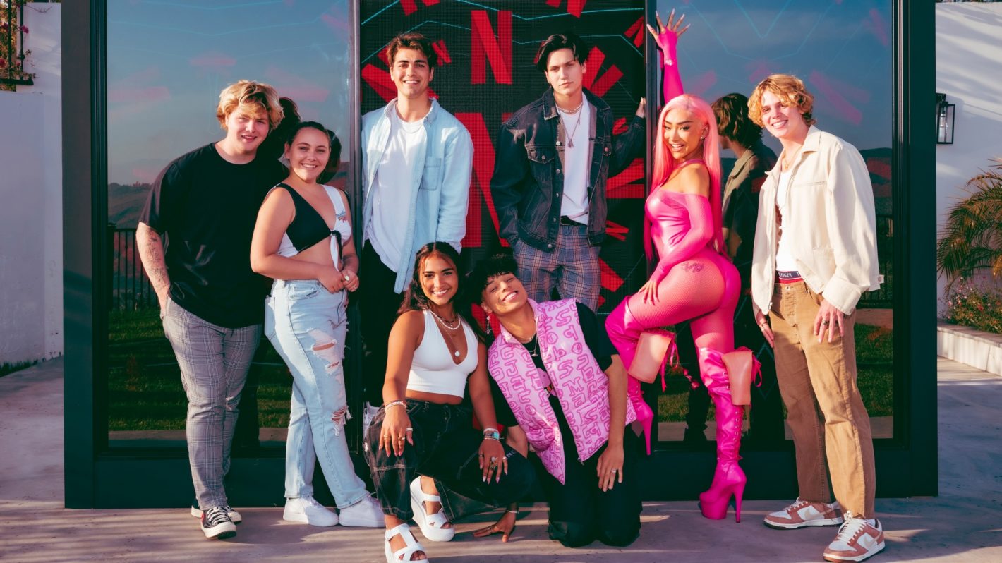 Netflix Orders Hype House Series Meet the Cast of TikTok Stars (PHOTOS)