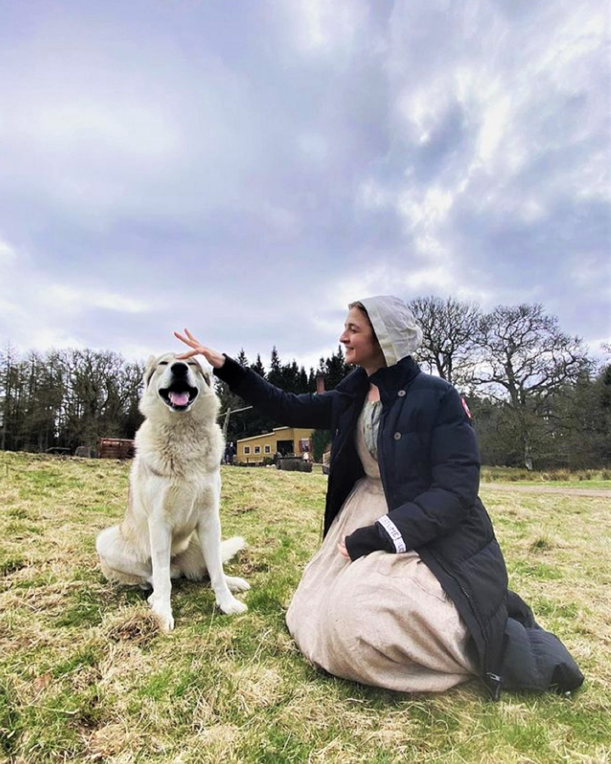 outlander behind the scenes season 6 caitlin o'ryan