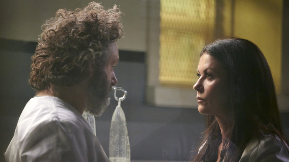 Michael Sheen and special guest star Catherine Zeta-Jones in Prodigal Son - Season 2 Episode 9, 'Exit Strategy'