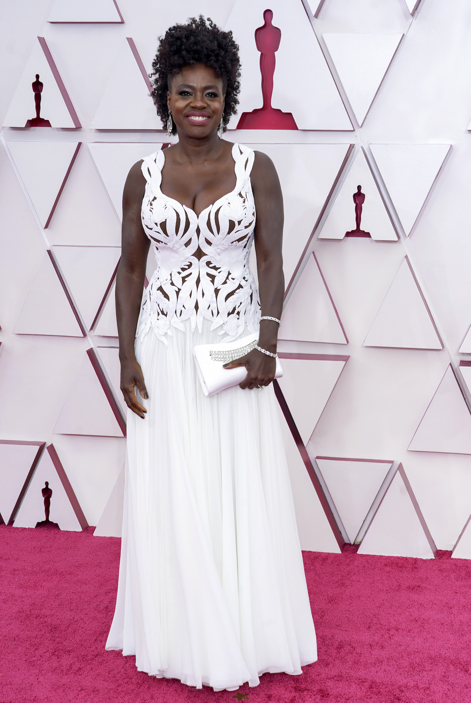 Viola Davis arrives at the 2021 Oscars Red Carpet