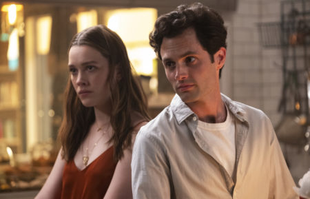 Victoria Pedretti Penn Badgley You Season 2 Love Joe