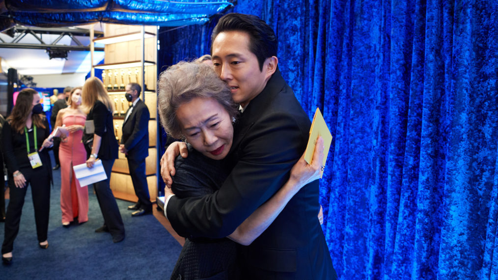 Yuh-Jung Youn and Steven Yeun backstage at the 2021 Oscars