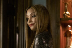 Michael Michele as Dominique in Dynasty