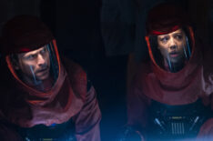 Debris - Jonathan Tucker as Bryan Beneventi, Riann Steele as Finola Jones - 'A Message From Ground Control'