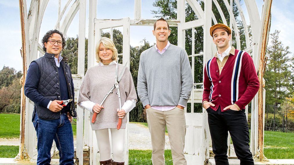 #Martha Stewart Puts Topiary Artists to the Test on Discovery+