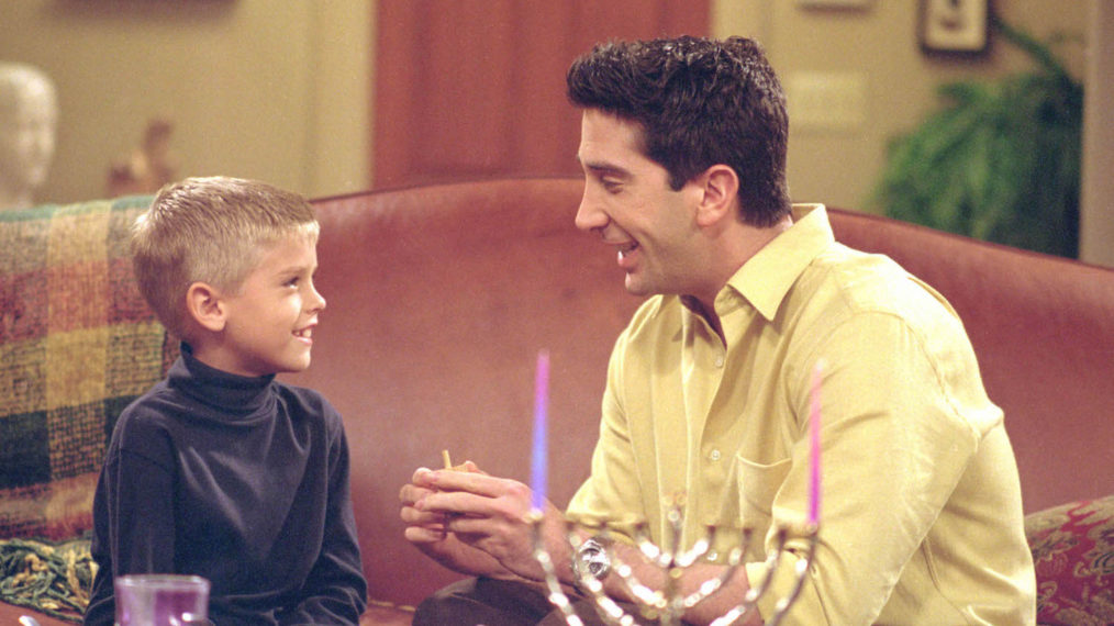 Friends - Cole Mitchell Sprouse as Ben and David Schwimmer as Ross Geller - 'The One Where Chandler Can't Tip'