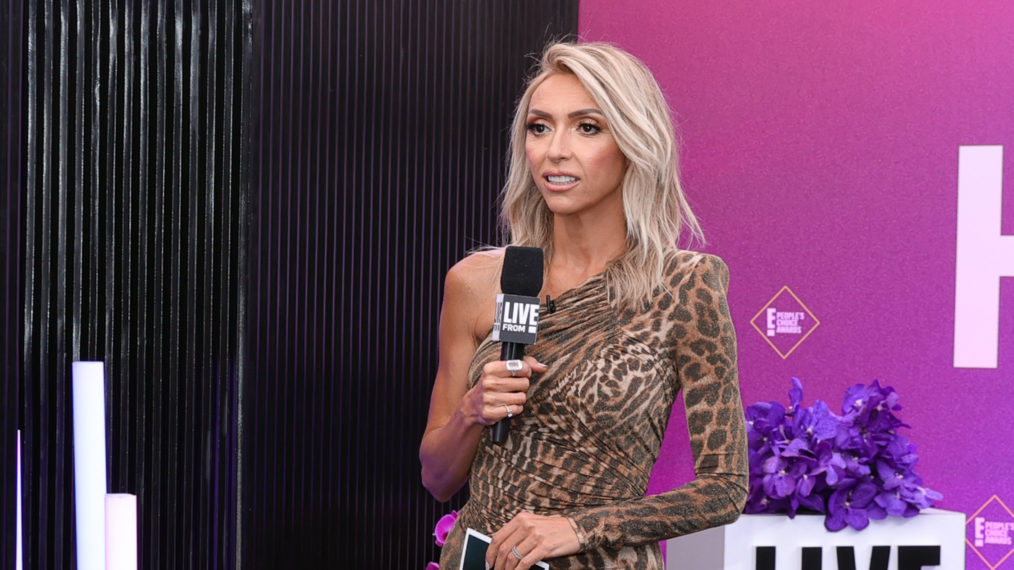 Giuliana Rancic arrives at the 2020 E! People's Choice Awards