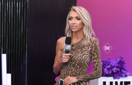 Giuliana Rancic arrives at the 2020 E! People's Choice Awards