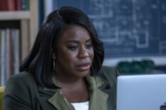 Uzo Aduba as Dr. Brooke Taylor in In Treatment - Season 4
