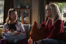 Scarlett Estevez as Trixie and Rachael Harris as Dr. Linda in Lucifer - Season 5 Episode 11