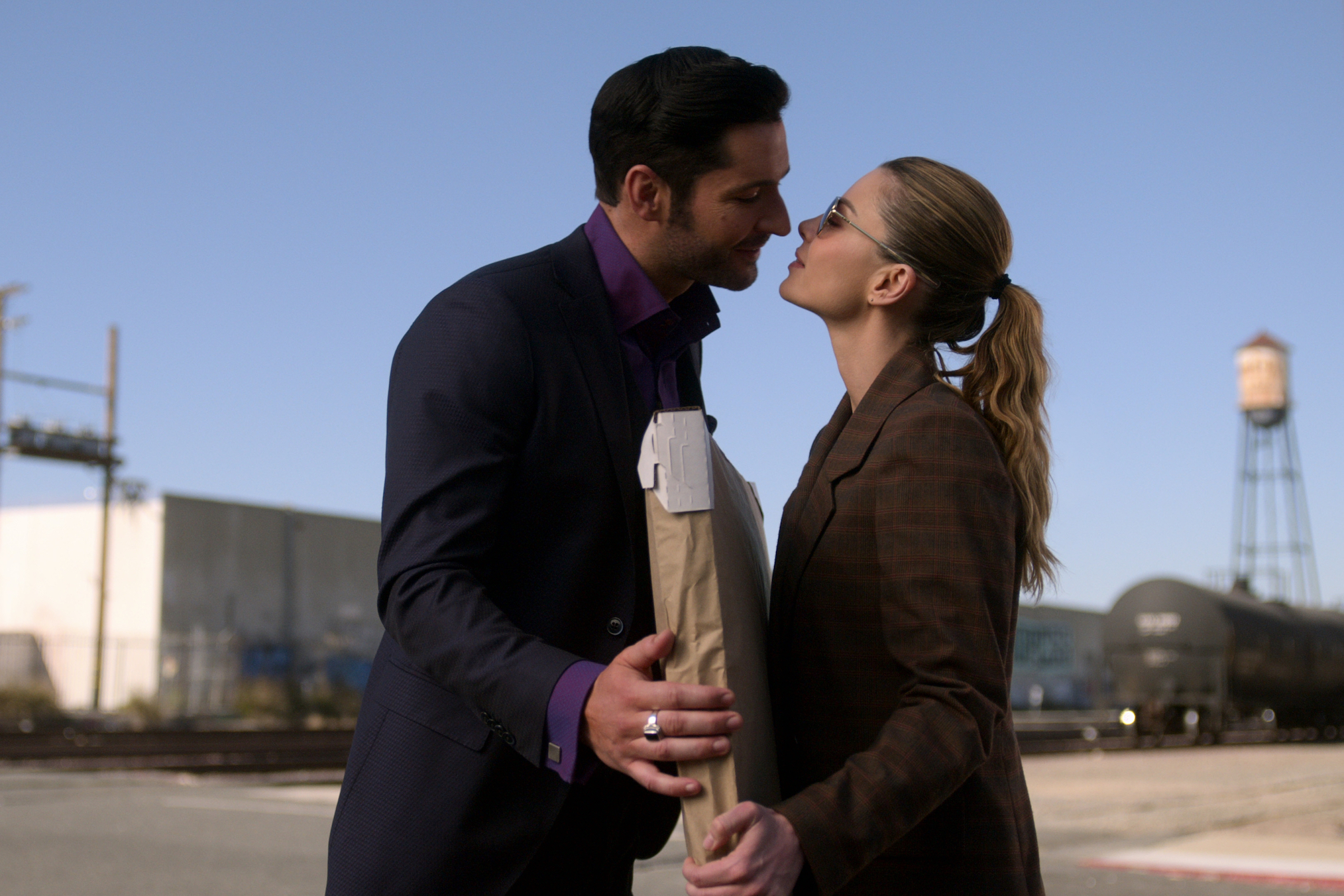 Lucifer Season 5 Episode 13 Tom Ellis Lauren German Chloe