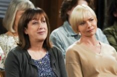 Mom - Season 8 - Beth Hall and Jaime Pressly