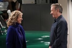 Nancy Travis and Tim Allen as Vanessa and Mike Baxter in Last Man Standing