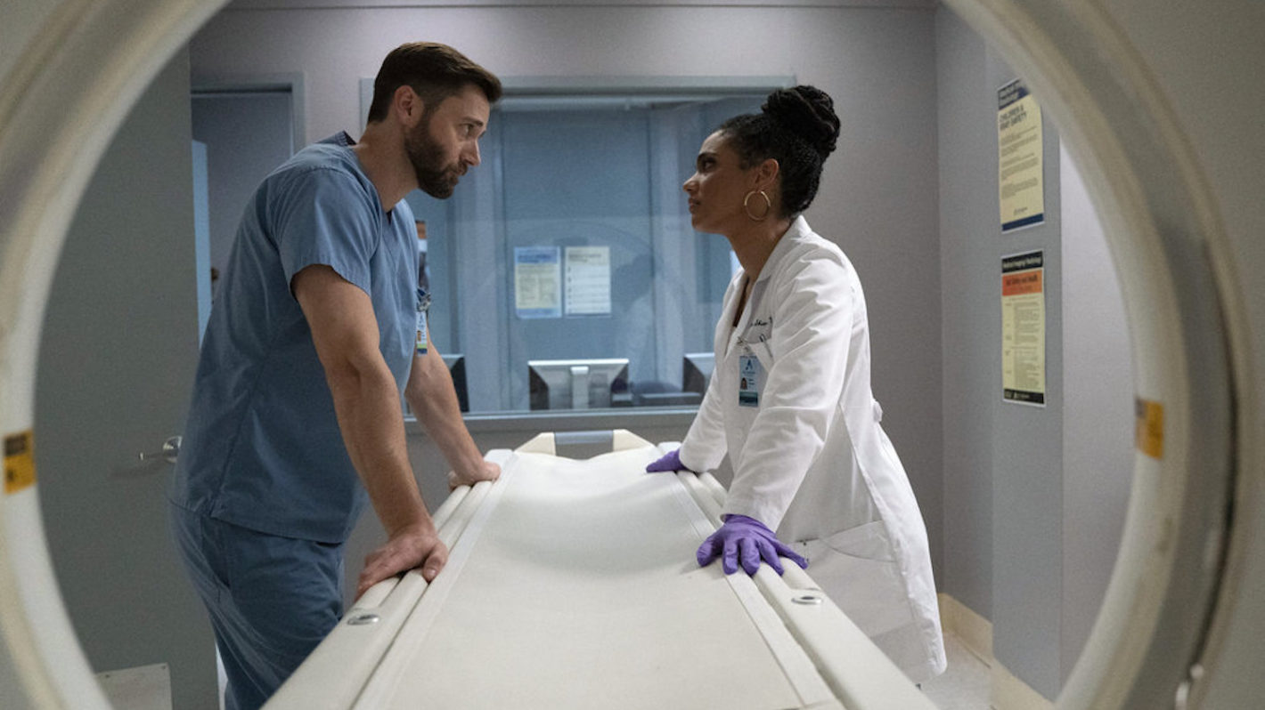 New Amsterdam Season 4 Episode 6 Max & Helen's Intense Chemistry on 'New Amsterdam' Suggests They Won't