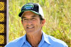 Jeff Probst in Survivor on CBS