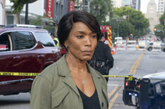 Angela Bassett as Athena in the 911 Season 4 Finale