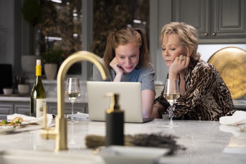 Hacks Season 1 Hannah Einbinder Jean Smart 