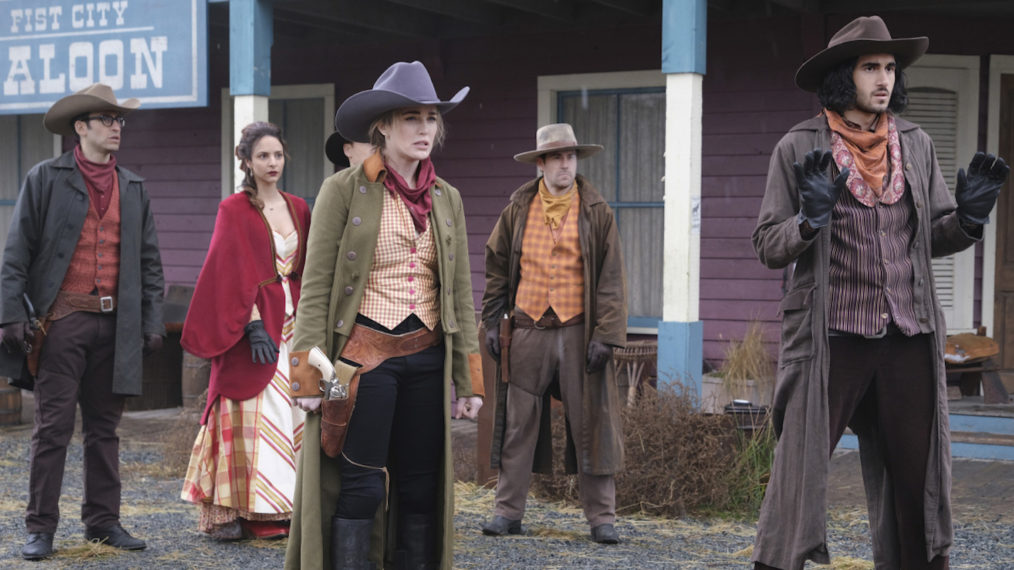 Adam Tsekhman as Gary Green, Tala Ashe as Zari Tarazi, Caity Lotz as Sara Lance, Matt Ryan as Constantine, and Shayan Sobhian as Behrad Tarazi in Legends of Tomorrow - Season 6, Episode 8