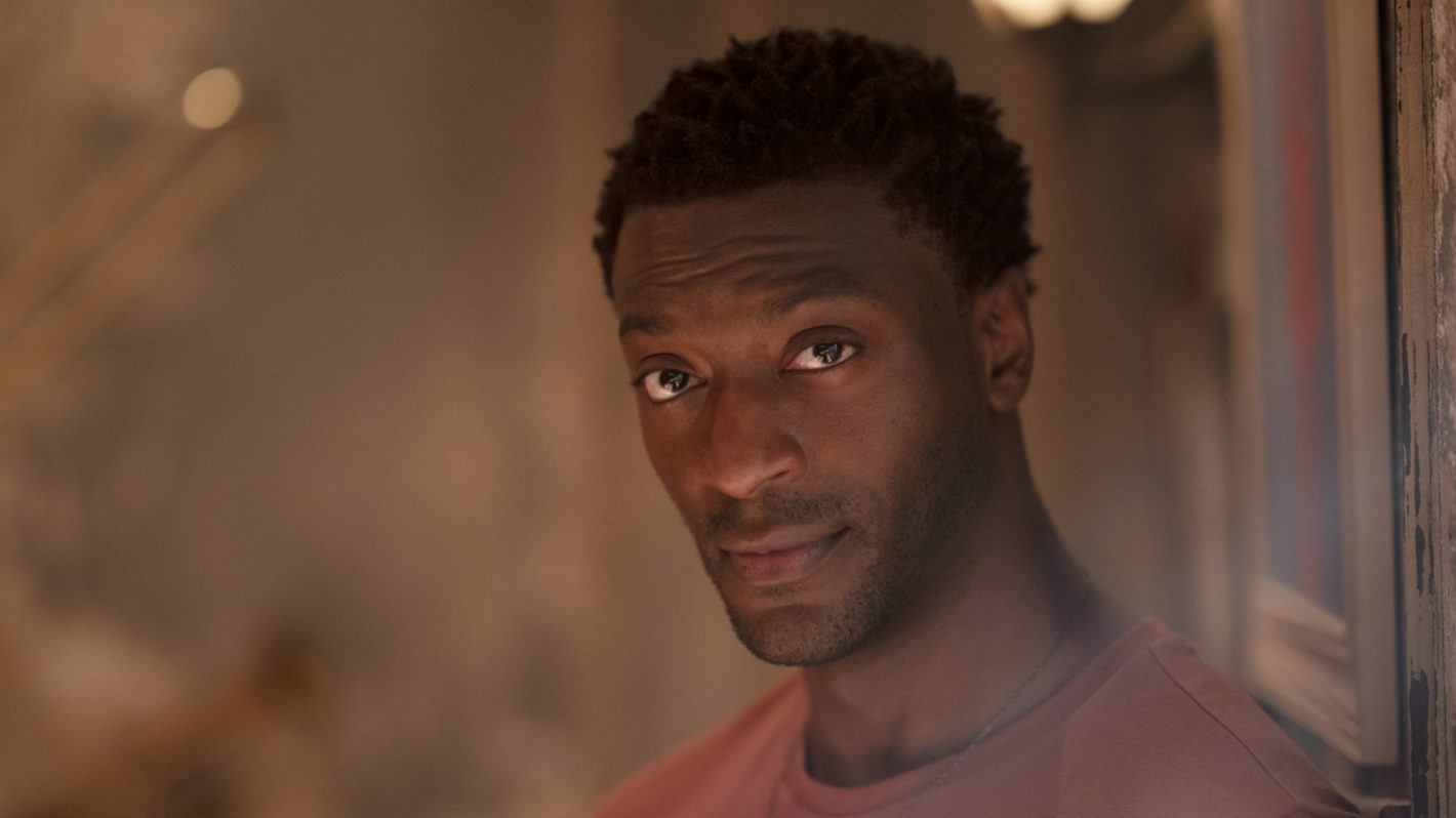 'Leverage' Star Aldis Hodge on Getting Back Into Hardison's Rhythm for
