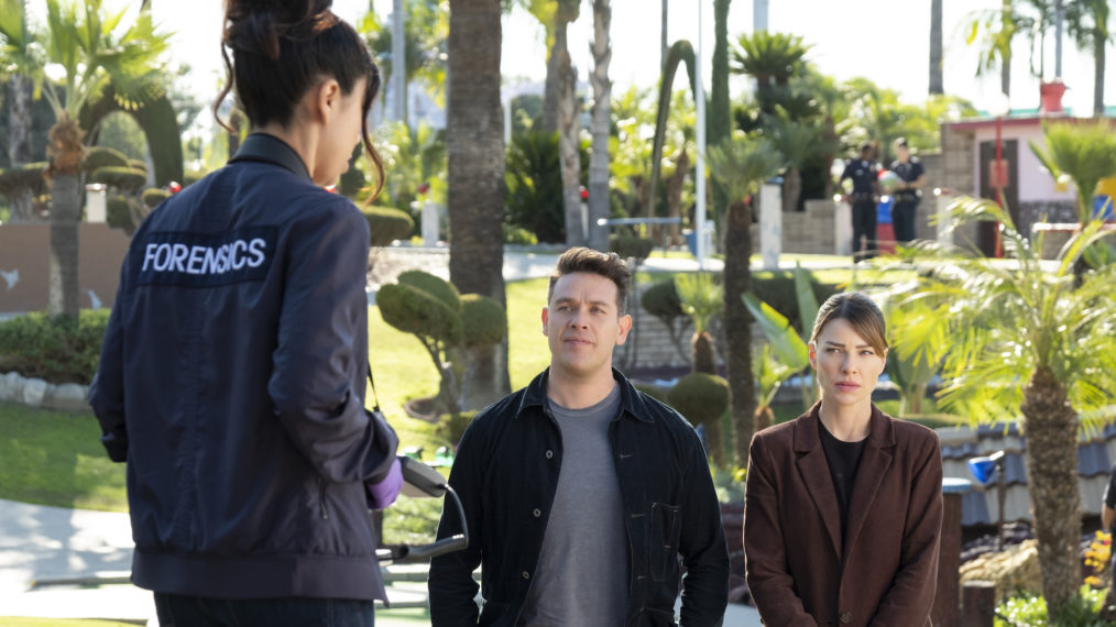 Lucifer - Aimee Garcia as Ella, Kevin Alejandro as Dan Espinoza and Lauren German as Chloe Decker - Season 5, Episode 9