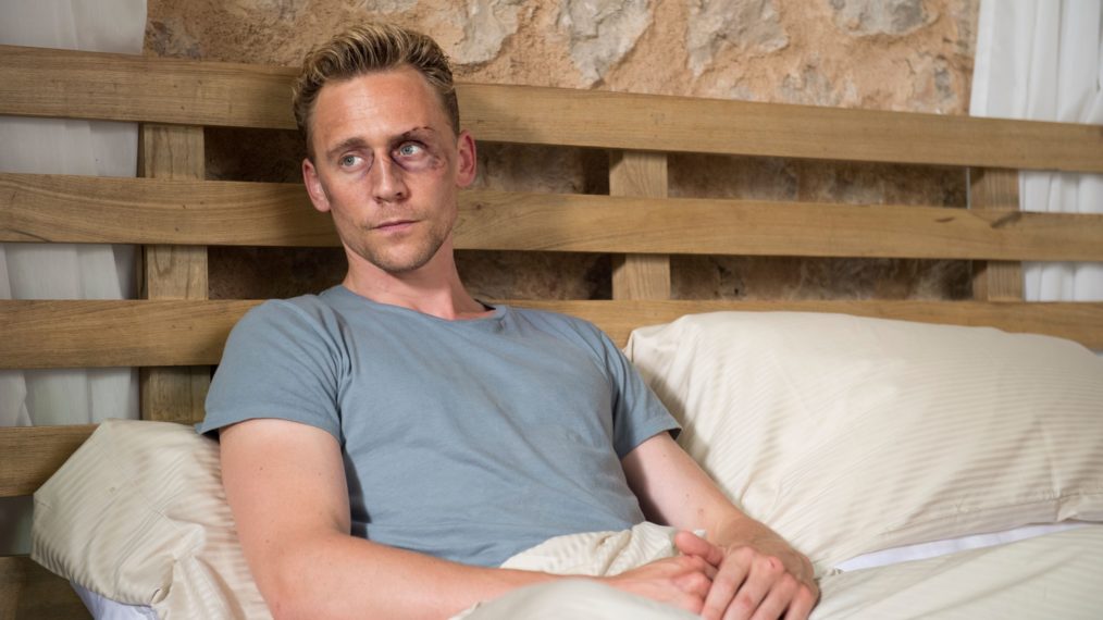 Tom Hiddleston in The Night Manager - Season 1, Episode 2