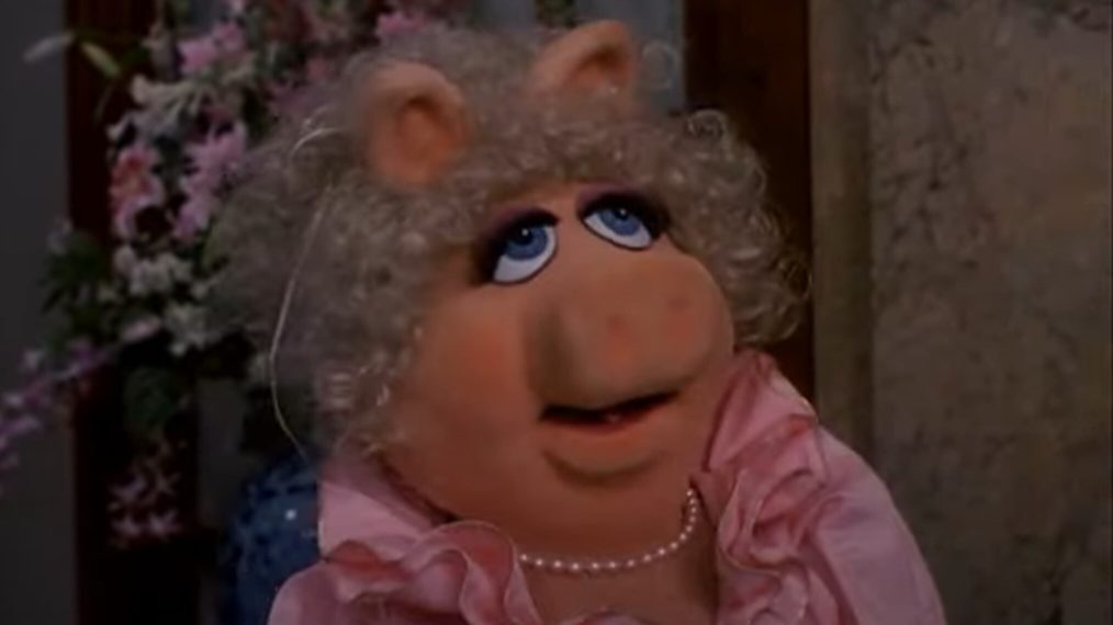 Muppets Take Manhattan - Miss Piggy - Joan Rivers - Perfume Counter