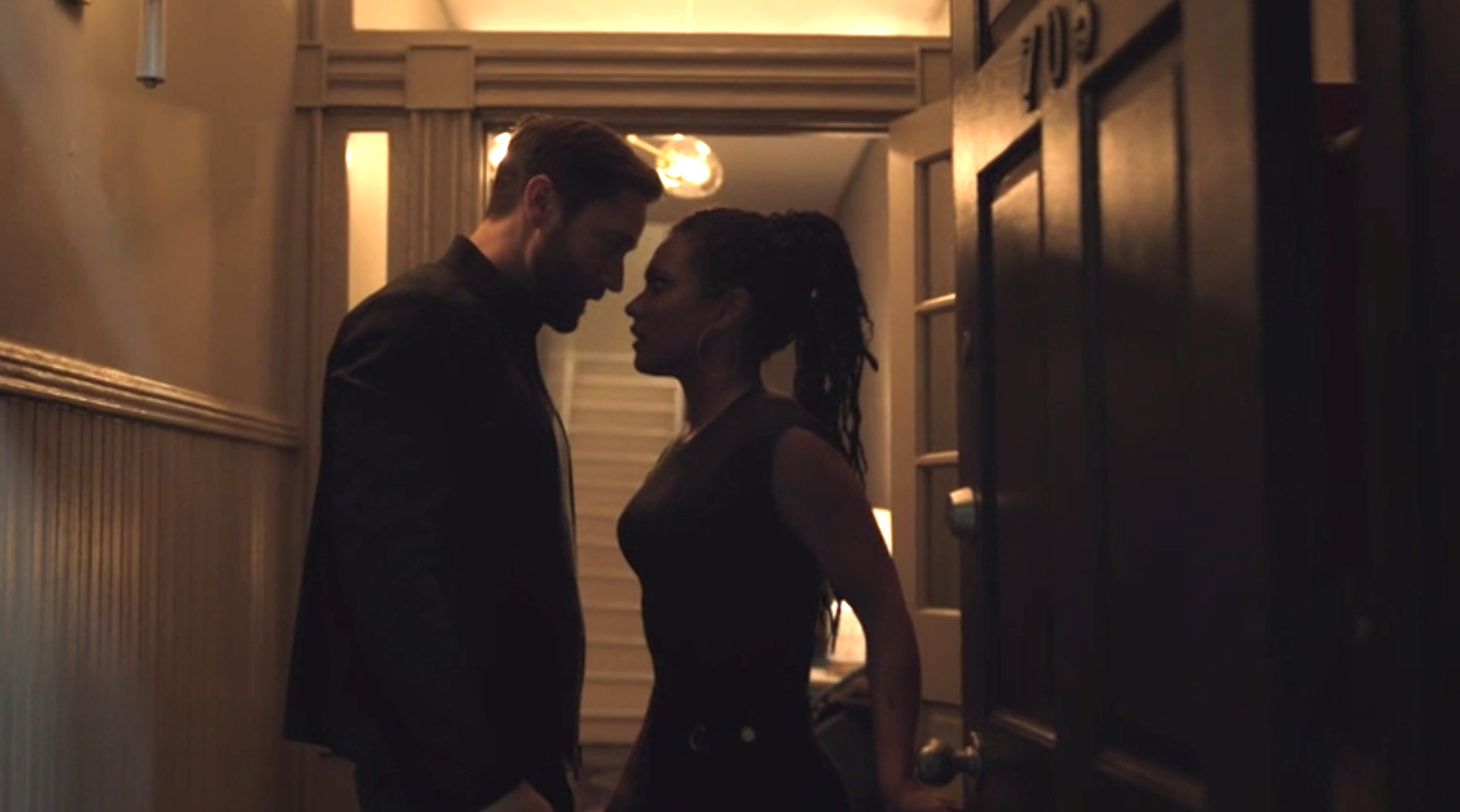 New Amsterdam Season 3 Finale Max Helen Kiss