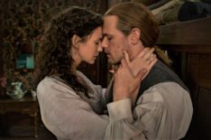 'Outlander' Sets Season 6 Return as Starz Unveils a First Look at the Frasers (PHOTOS)