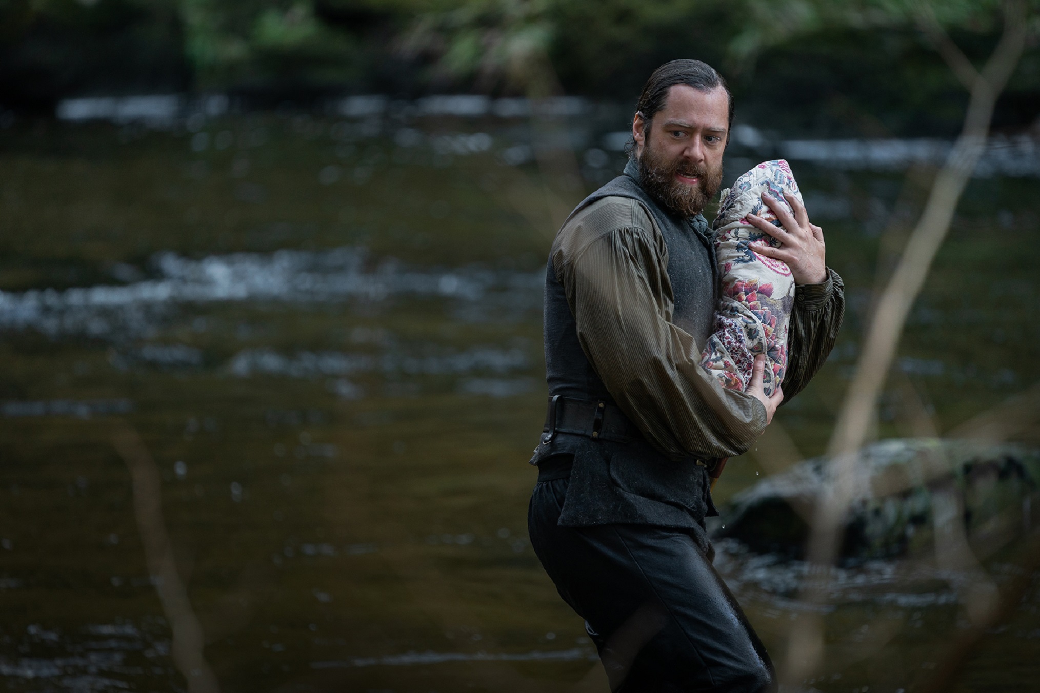 �Outlander� Sets Season 6 Return as Starz Unveils a First