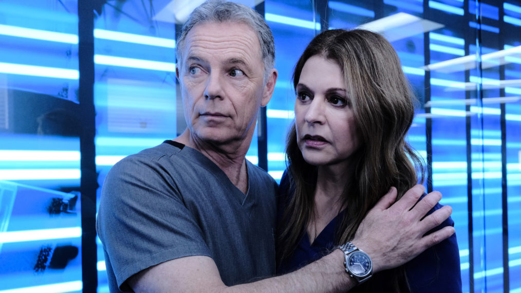 Bruce Greenwood Jane Leeves The Resident Bell Kit