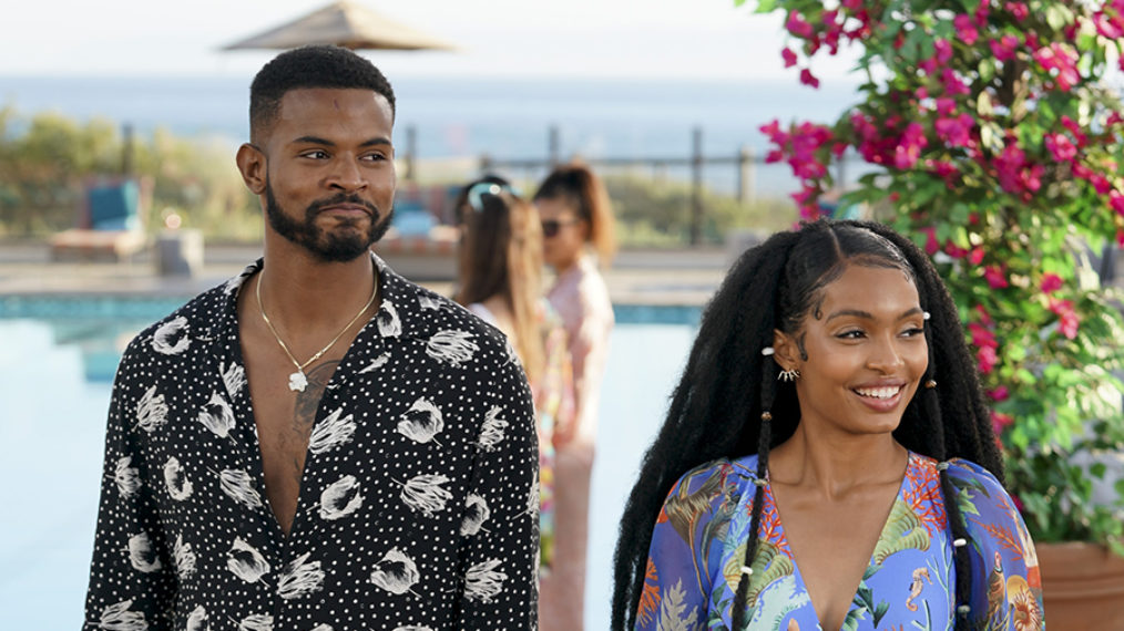 Trevor Jackson and Yara Shahidi in Grown-ish