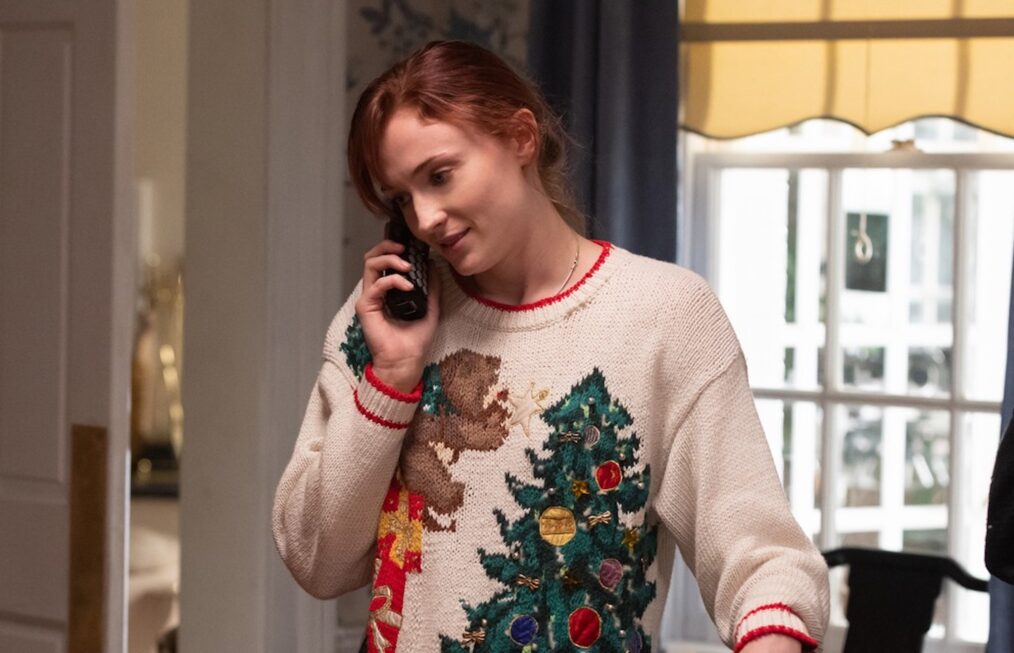 THE STAIRCASE, starting 2nd from left: Patrick Schwarzenegger, Sophie Turner, Odessa Young, (Season 1, ep. 102, aired May 5, 2022). photo: ©HBO Max / courtesy Everett Collection