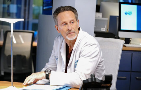 Steven Weber as Dean Archer in Chicago Med - Season 6