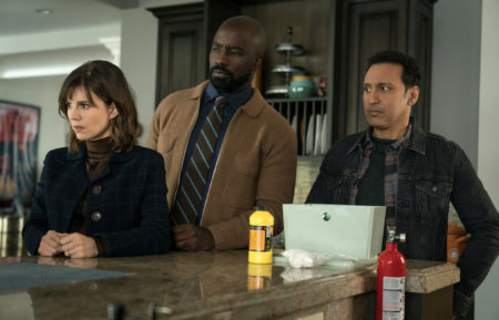 Katja Herbers as Kristen, Mike Colter as David, Aasif Mandvi as Ben in Evil - 'F Is for Fire'