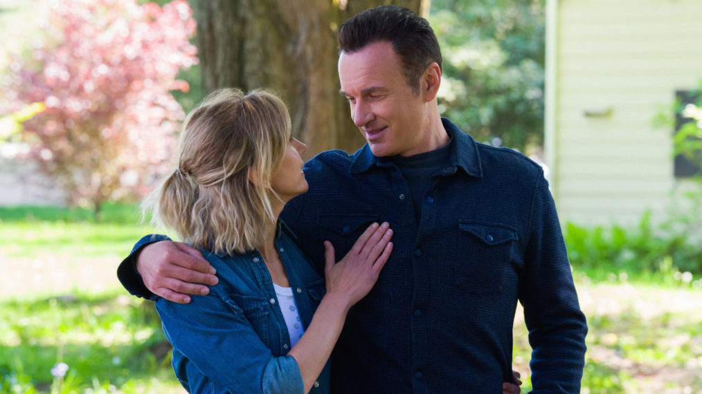 FBI: Most Wanted - Season 2 - Jen Landon as Sarah Allen and Julian McMahon as Supervisory Special Agent Jess LaCroix