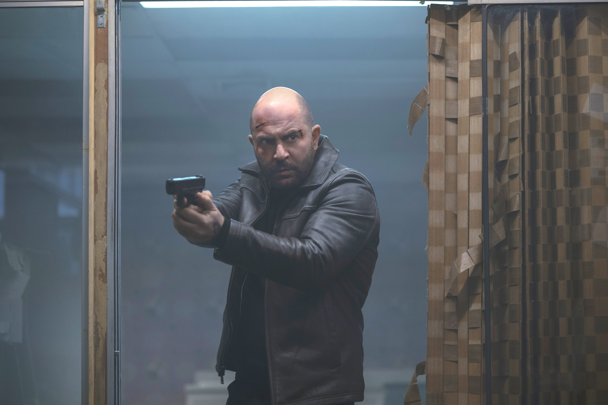 Netflix Unveils Premiere Date and Trailer for Action Thriller 'Hit & Run'  (VIDEO)