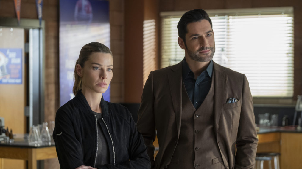 Lauren German Tom Ellis Lucifer Chloe Season 5 Episode 11