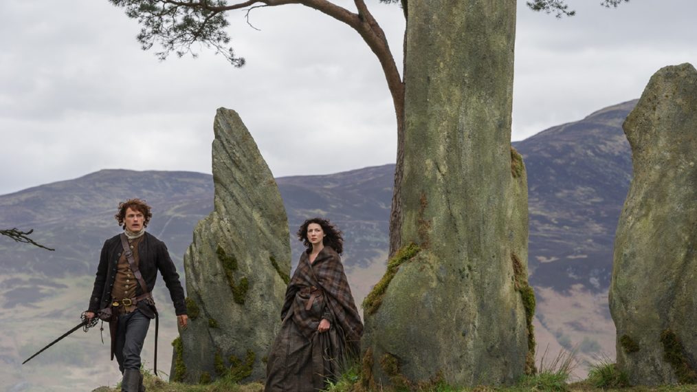 outlander season 1 sam heughan caitriona balfe