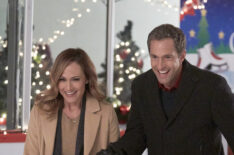 Reunited at Christmas - Nikki DeLoach and Mike Faiola