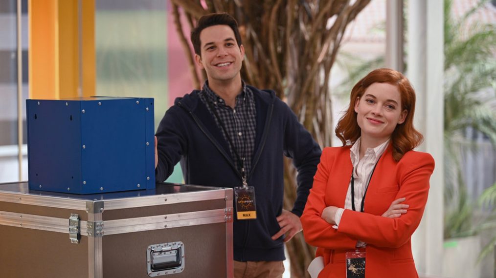 Skylar Astin and Jane Levy in Zoey's Extraordinary Playlist - Season 2