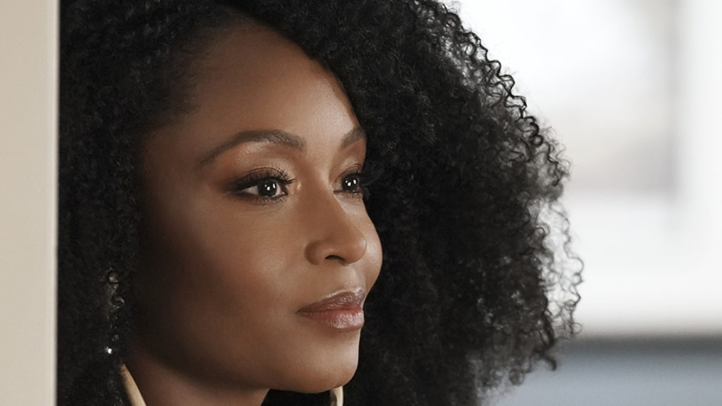 Yaya DaCosta as Angela in Our Kind of People