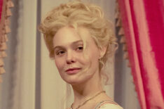 Elle Fanning pregnant in The Great