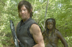 Daryl Dixon (Norman Reedus) and Michonne (Danai Gurira) - The Walking Dead - Season 4
